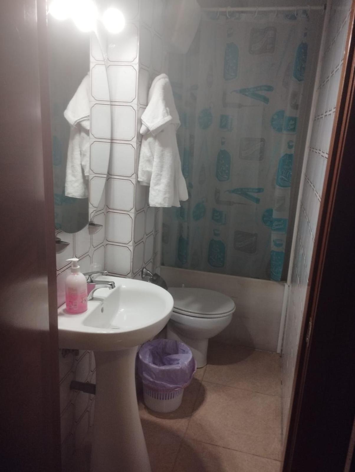 Habitación Individual Estándar con ducha