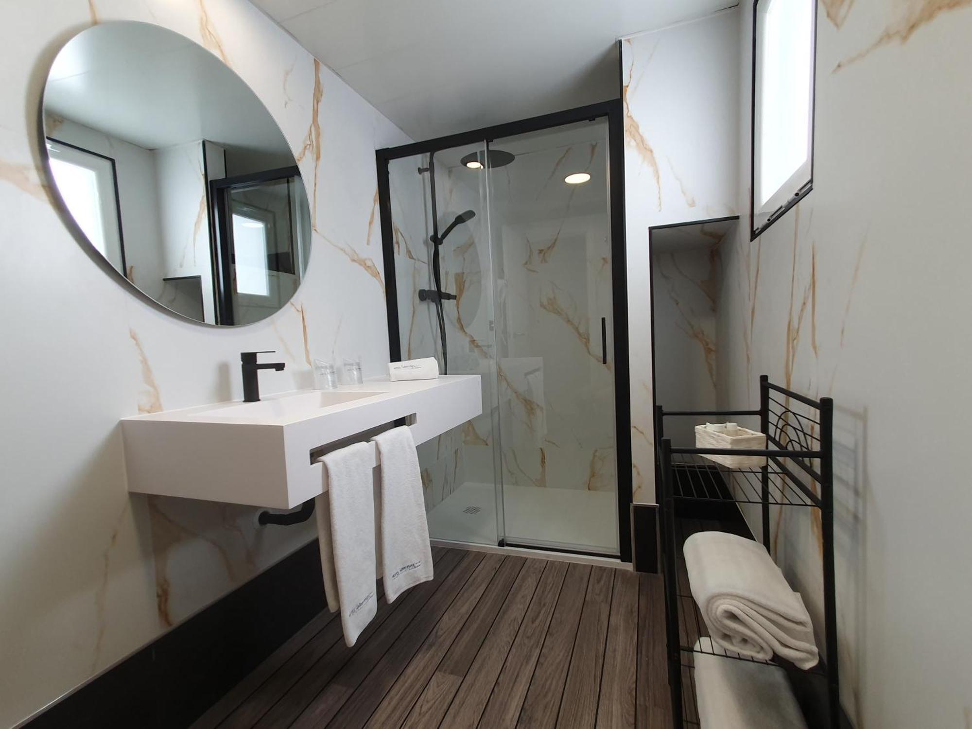 Premium Double Room,1697878133:JPEG