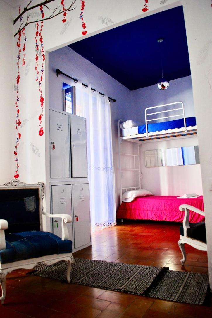 Single Bed 4-Bed Female Dormitory Room