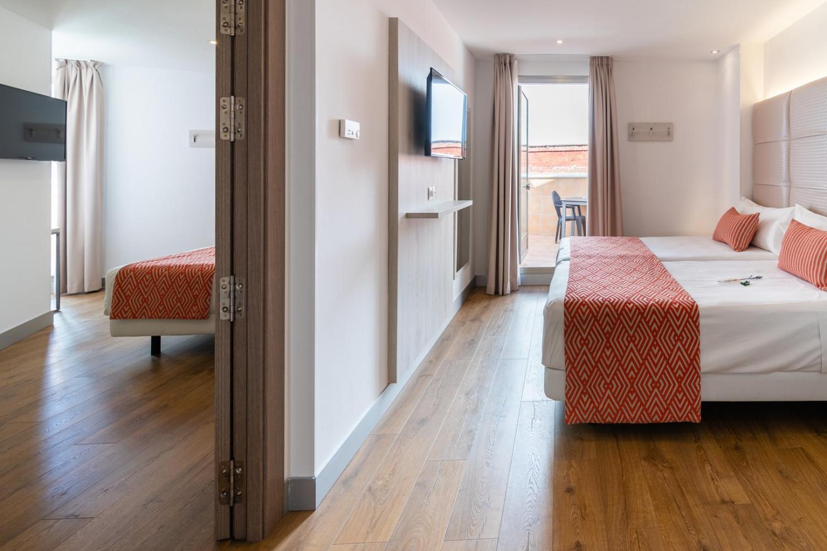 Two Connecting Double Rooms