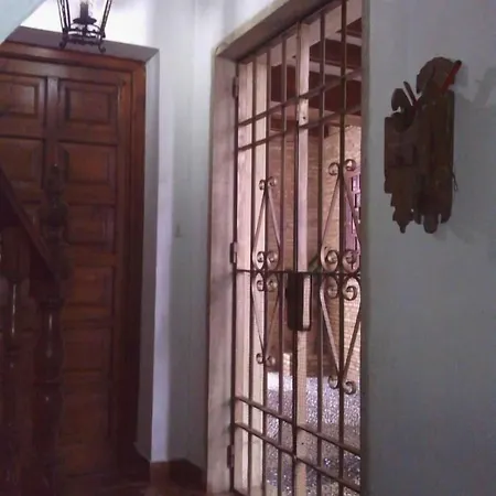 Hotel Albucasis-3